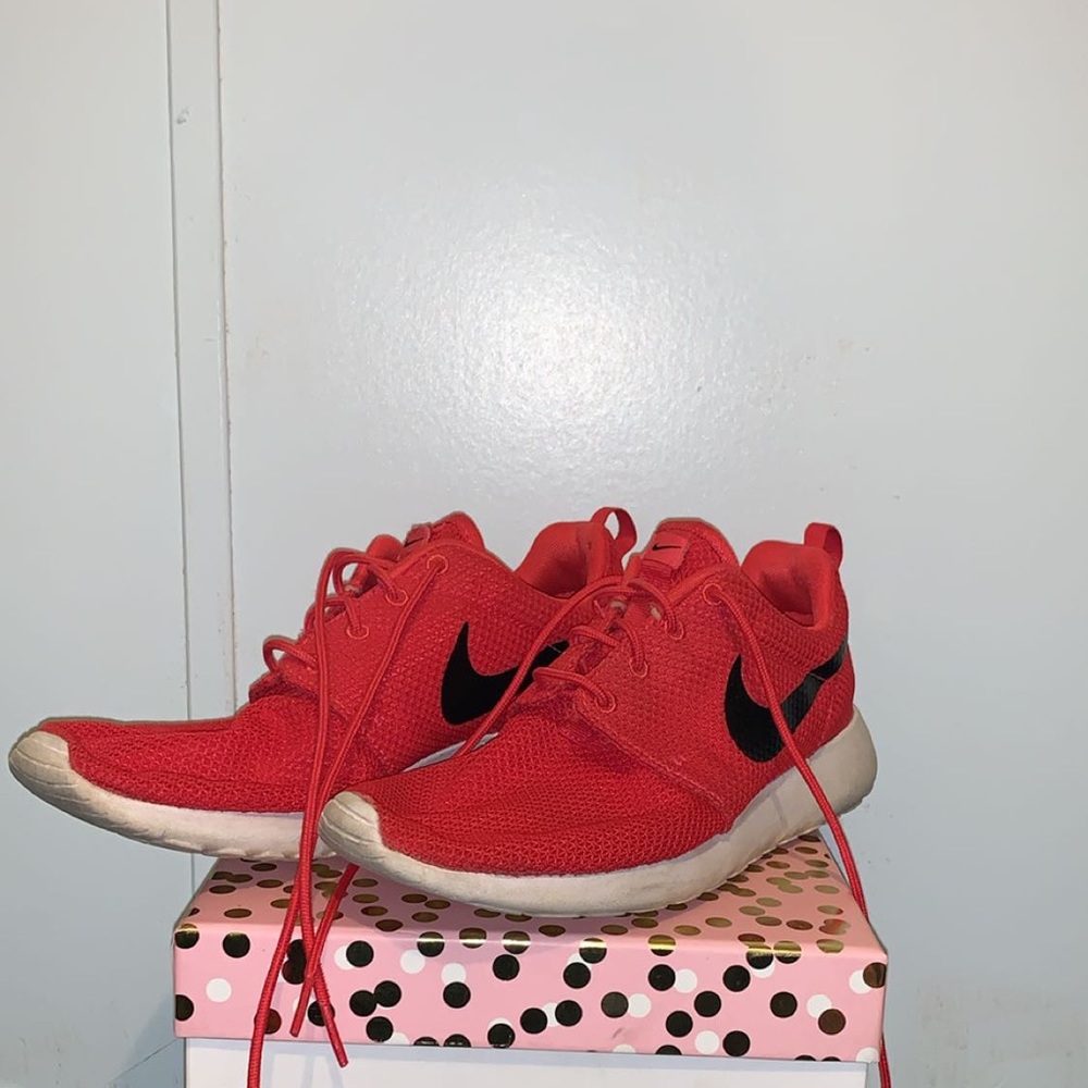 Nike shoes